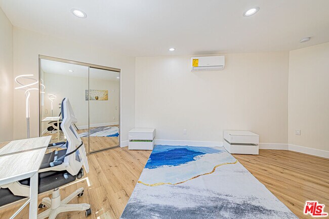 Building Photo - 5631 La Mirada Ave