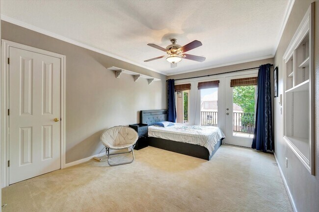Building Photo - 3806 Canyon Bluff Ct