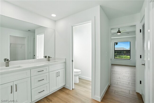 Building Photo - 3214 18th St SW