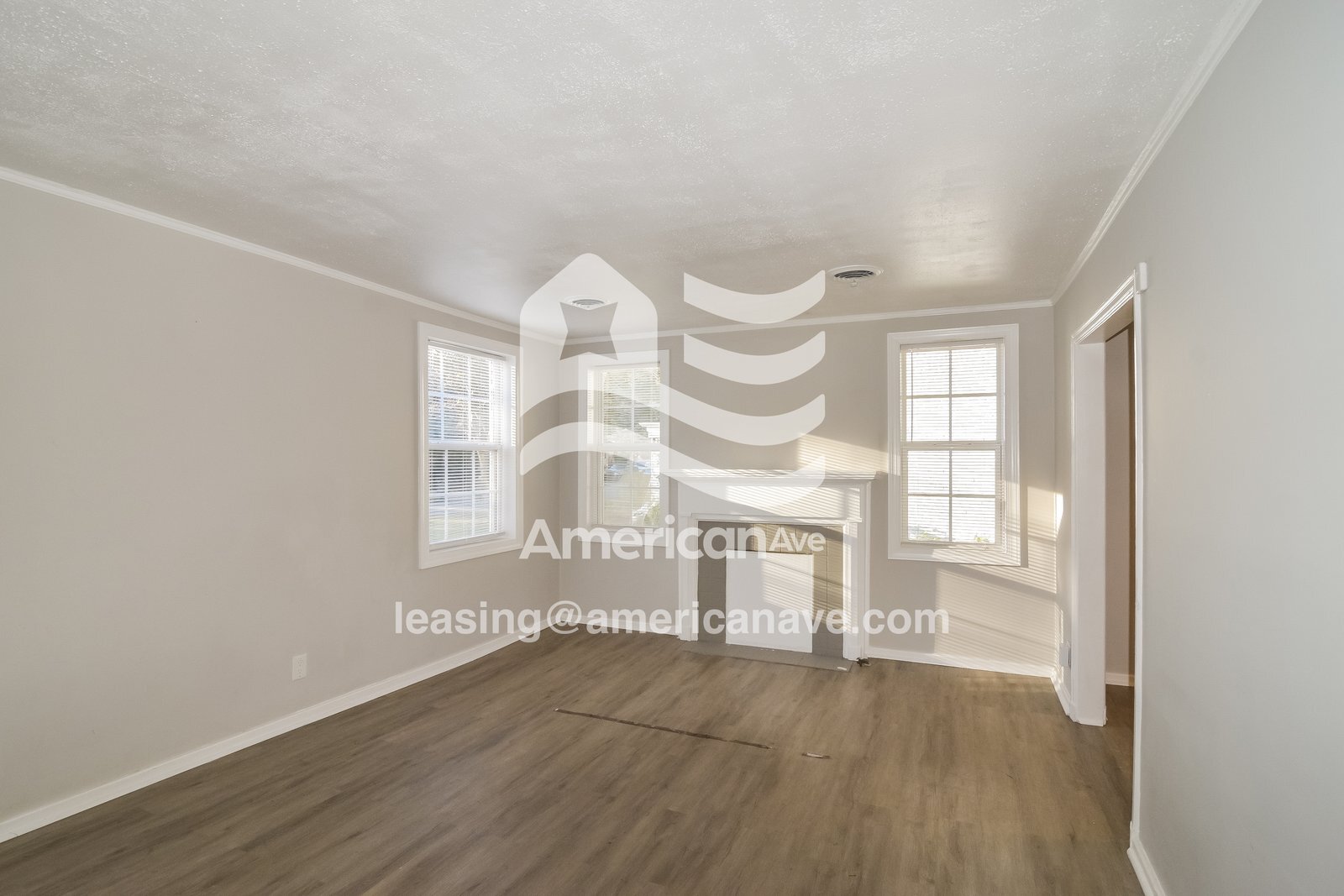 Building Photo - 211 Bradley Dr