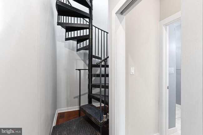 Building Photo - 3016 Baltz St