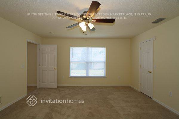 Building Photo - 3099 Blaine Cir