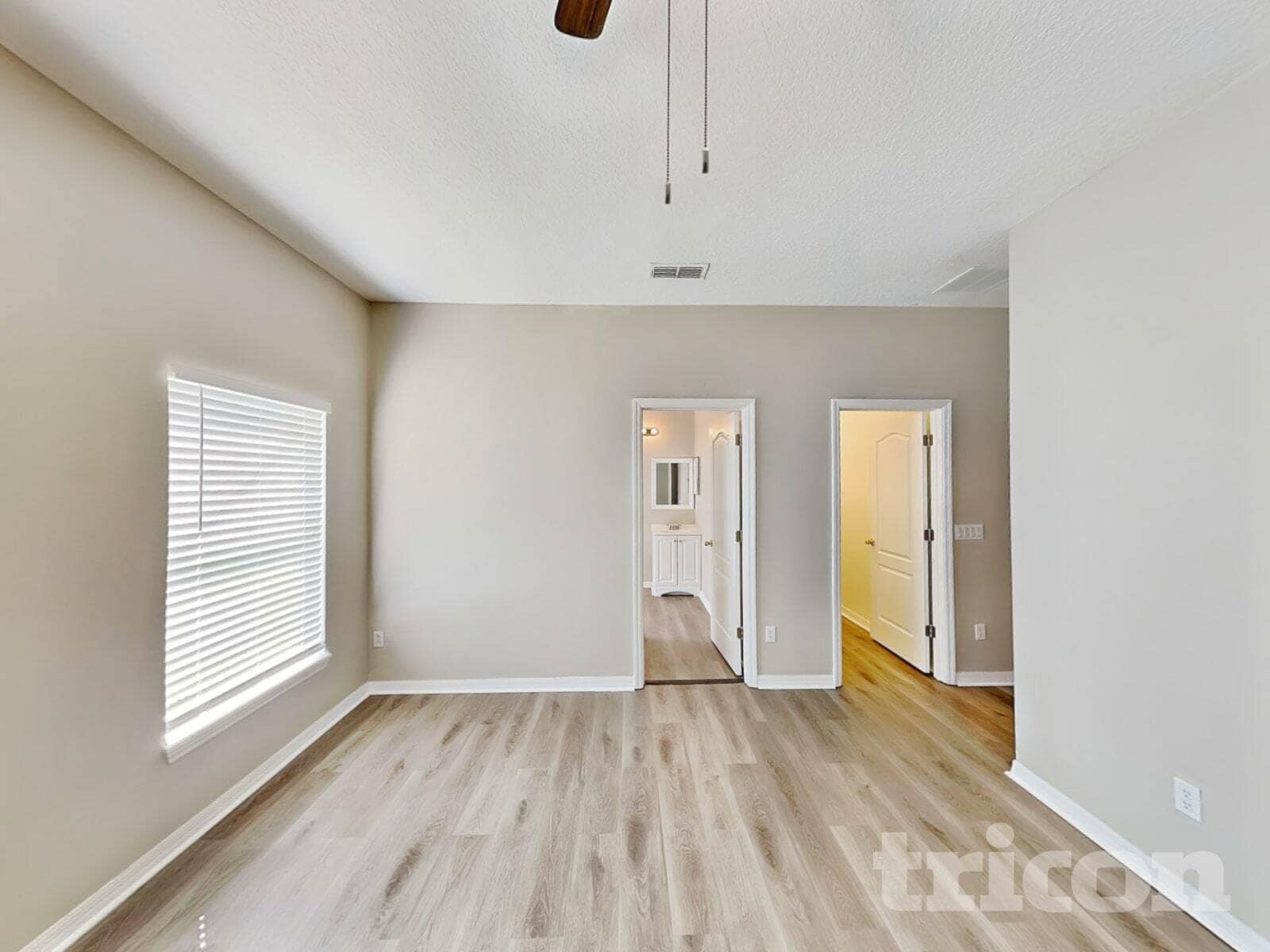 Building Photo - 4312 Hidden Meadow Dr