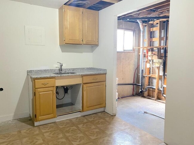 Building Photo - 5542 S 5340 W