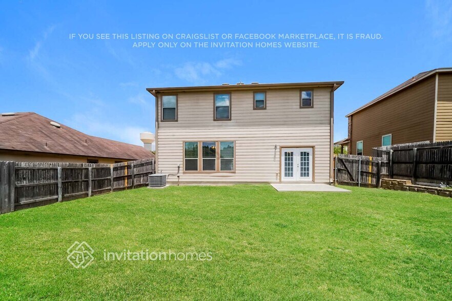 Building Photo - 6124 Fred Couples