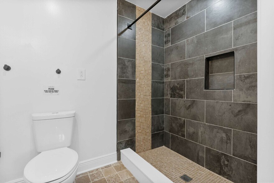 Building Photo - 2305 N 50th St
