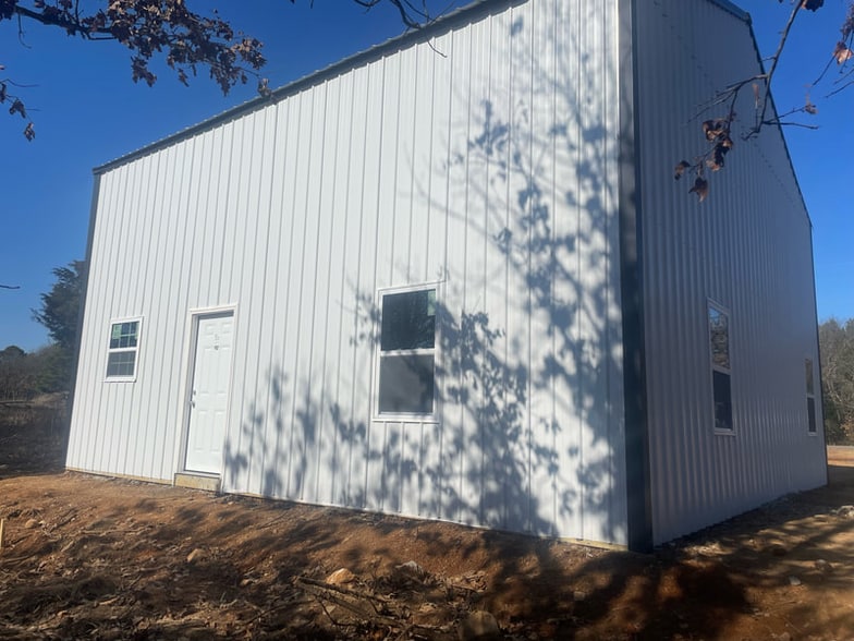 Building Photo - 328 Stone Mountain Rd