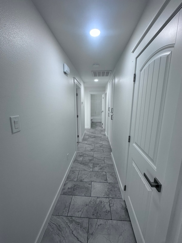 Building Photo - 11902 Evanston Ave