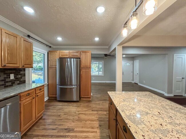 Building Photo - 2981 Lowrance Dr