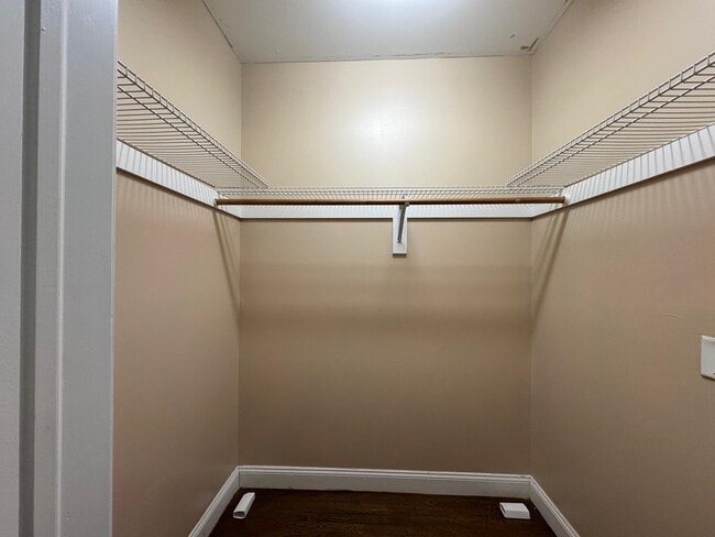 Building Photo - 16 Fisk St