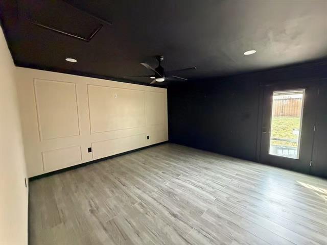 Building Photo - 10560 Rosebud Ct
