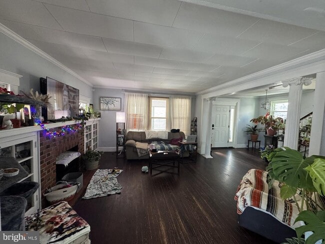 Building Photo - 416 Maryland Ave