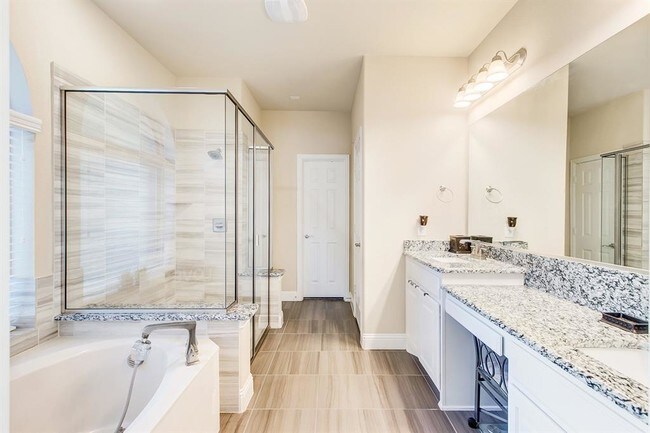 Building Photo - 4805 Comstock Way