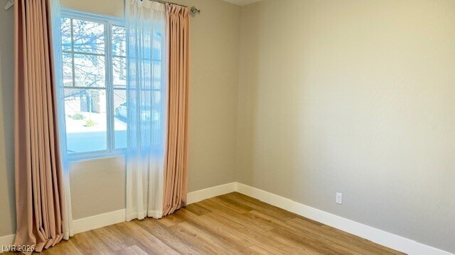 Building Photo - 7241 Summer Grove Ave