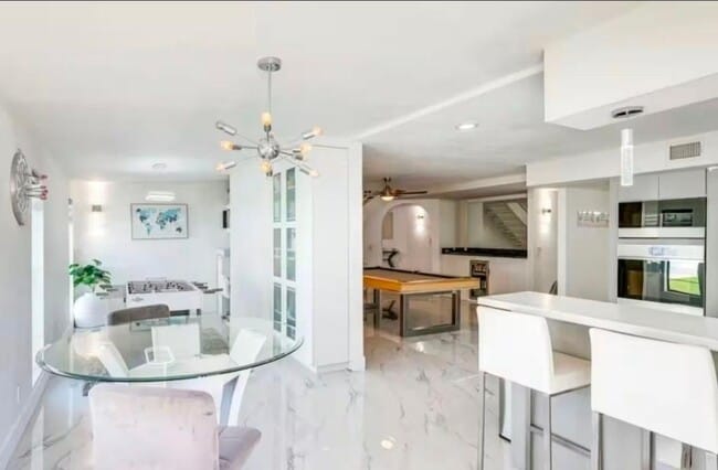 Building Photo - 14810 N 50th St