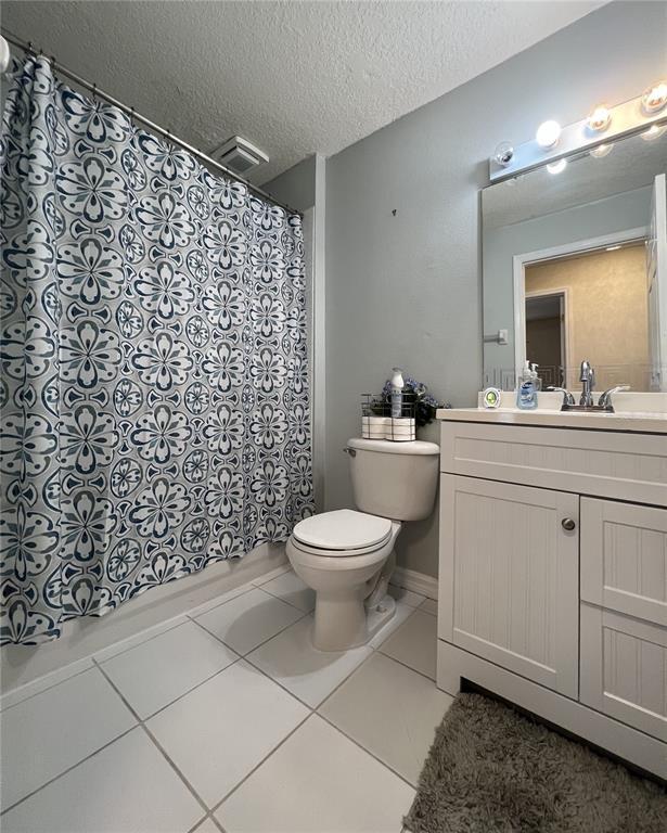 Building Photo - 6807 Kingston Dr