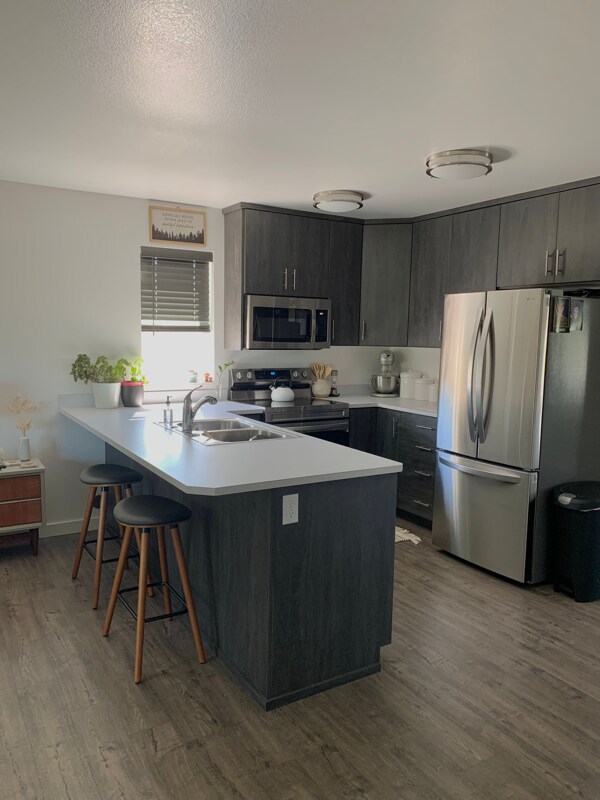 Building Photo - 115 13th Ave W