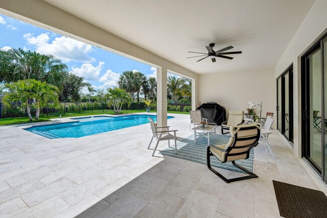 Building Photo - 9234 Balsamo Dr.