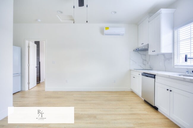 Building Photo - Brand New 1BR/1BA ADU | 500 Sqft | Mini Split AC | W/D Included