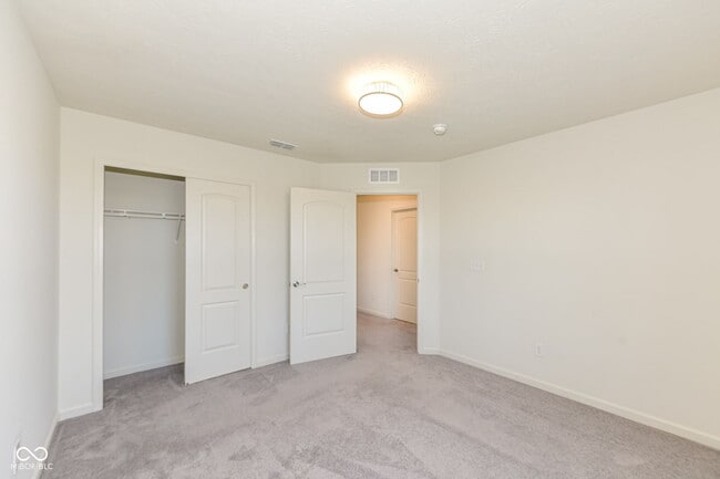 Building Photo - 6645 Timberline Trail