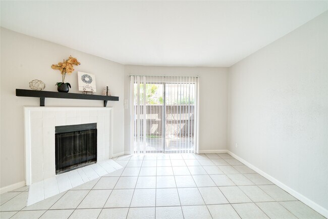 Building Photo - 6001 Reims Rd