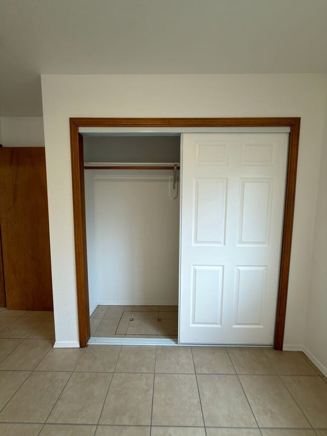 Building Photo - 1307 Rufina Ln