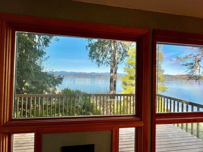 Building Photo - Spectacular Olympic Mountain and Hood Canal Views from Poulsbo Waterfront Home!