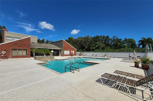 Building Photo - 9100 Dr M.L.K. Jr St N