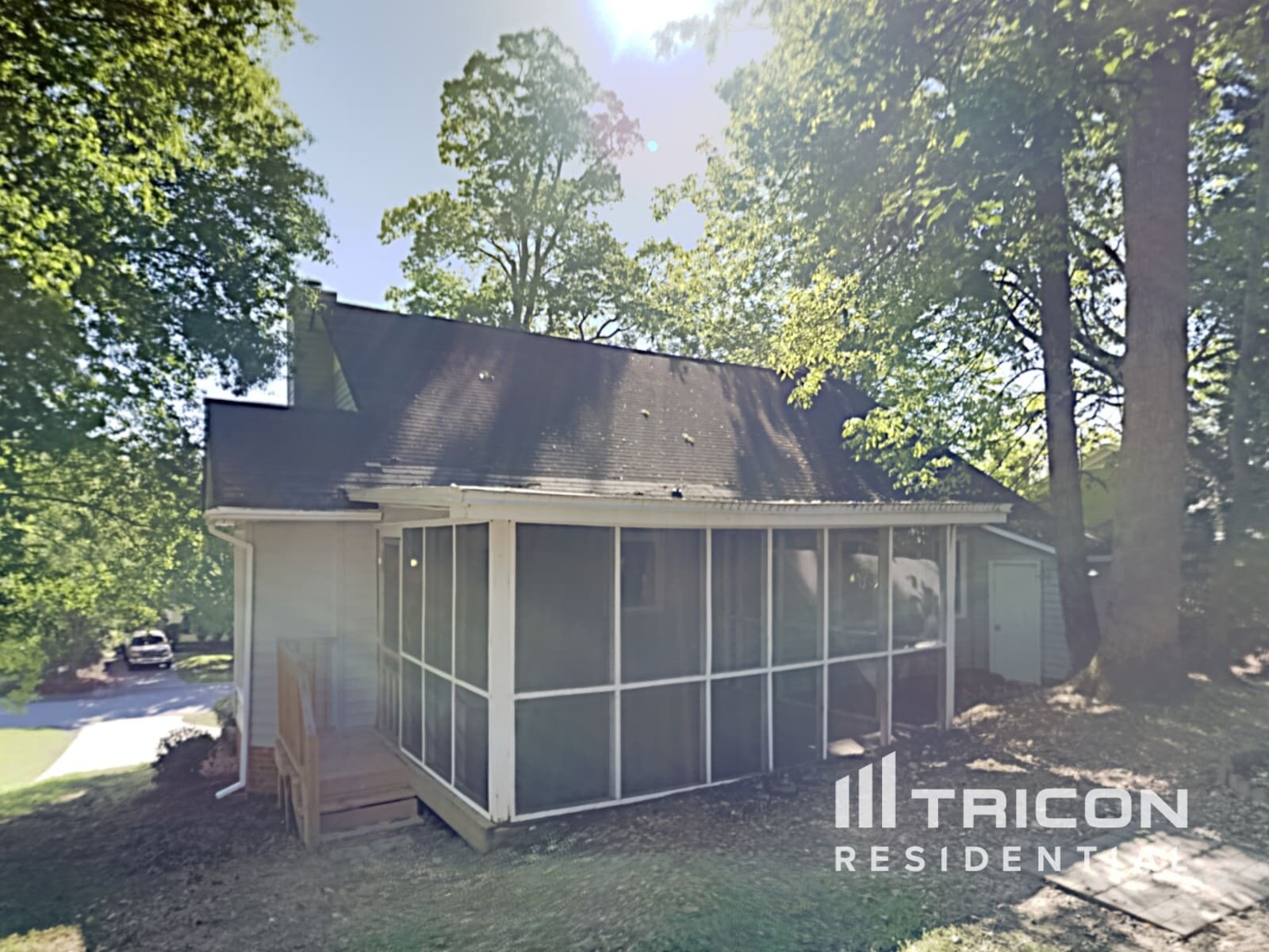 Building Photo - 204 Kemsing Rd
