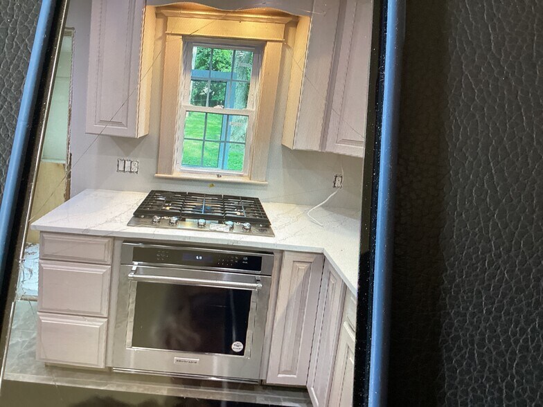 New kitchen 2025 - 5687 Colonels Dr