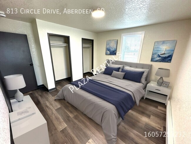 Building Photo - 1011 N 2nd St