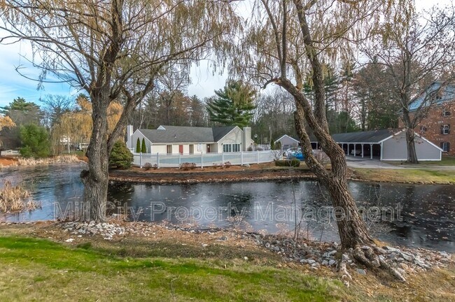 Building Photo - 8 Northbrook Dr