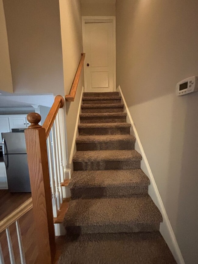 Building Photo - 945 Bryan Cir