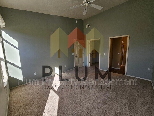 Building Photo - 5104 Village View Way