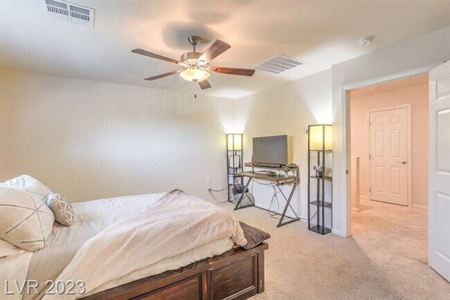 Building Photo - Modern Corner Lot Home with Loft, White Shaker Cabinets & Gated Community Living