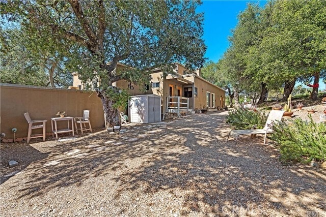 Building Photo - 10950 Fox Springs Rd