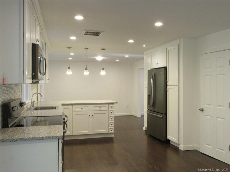 kitchen - 63 Troiano Rd