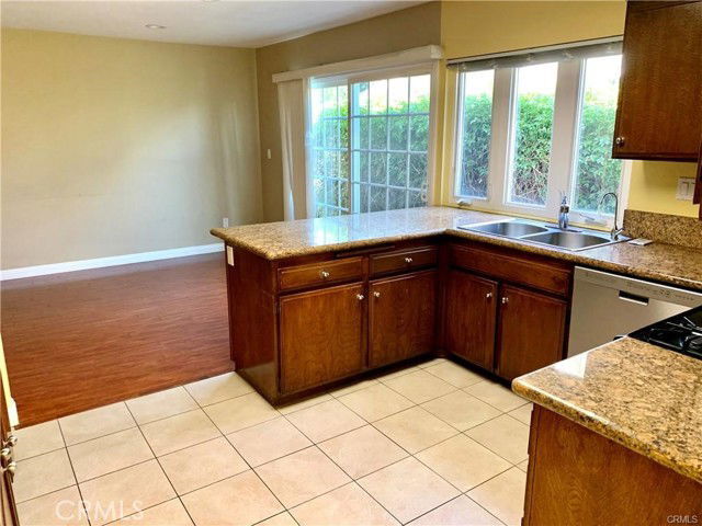 Building Photo - 6718 Shoup Ave