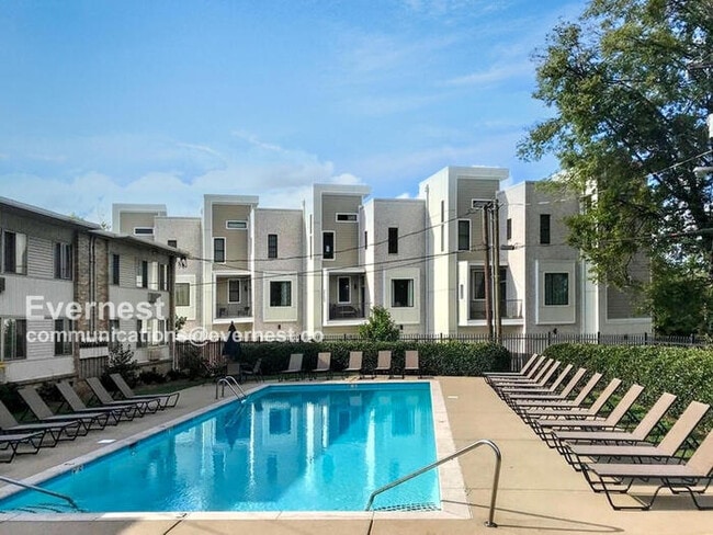 Primary Photo - 2020 Beech Ave
