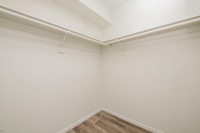 Building Photo - 4404 La Lima Ct