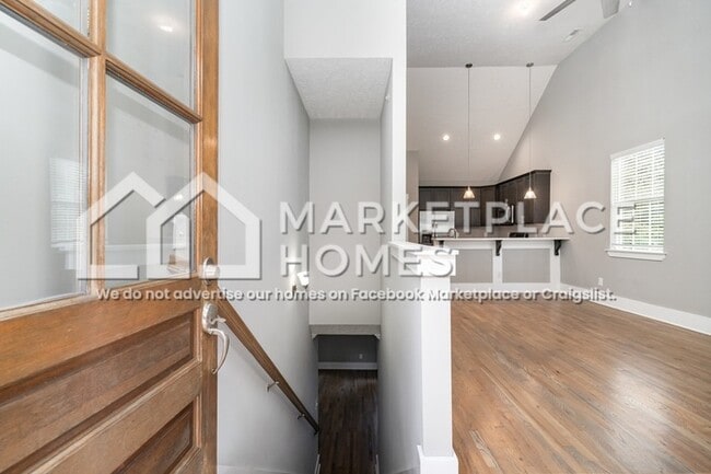 Building Photo - 175 Arbor Lp