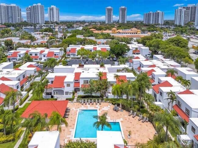 Building Photo - 20908 Leeward Ct