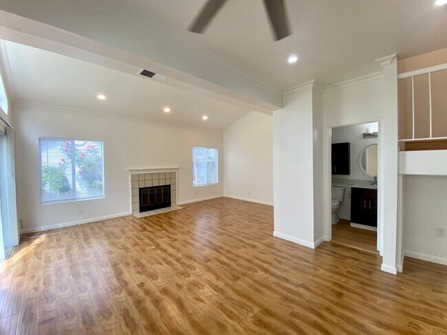 Building Photo - Modern 3BR Home in Nantucket Cove with Dual Suites & Prime Commuter Access