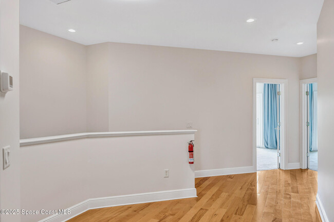 Building Photo - 2534 N Hwy A1A