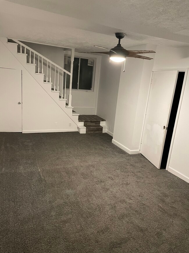 Building Photo - 118 Wine St