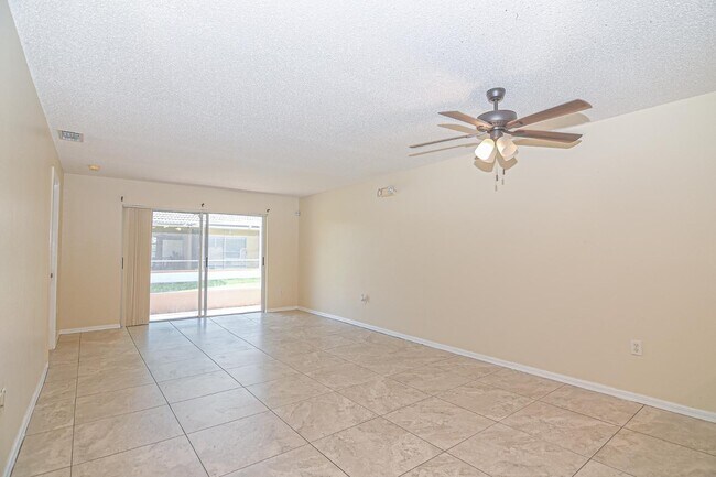 Building Photo - 2238 Mystic Ring Loop