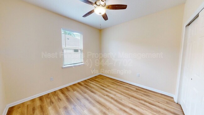 Building Photo - 3718 Ruby Kinglet Dr