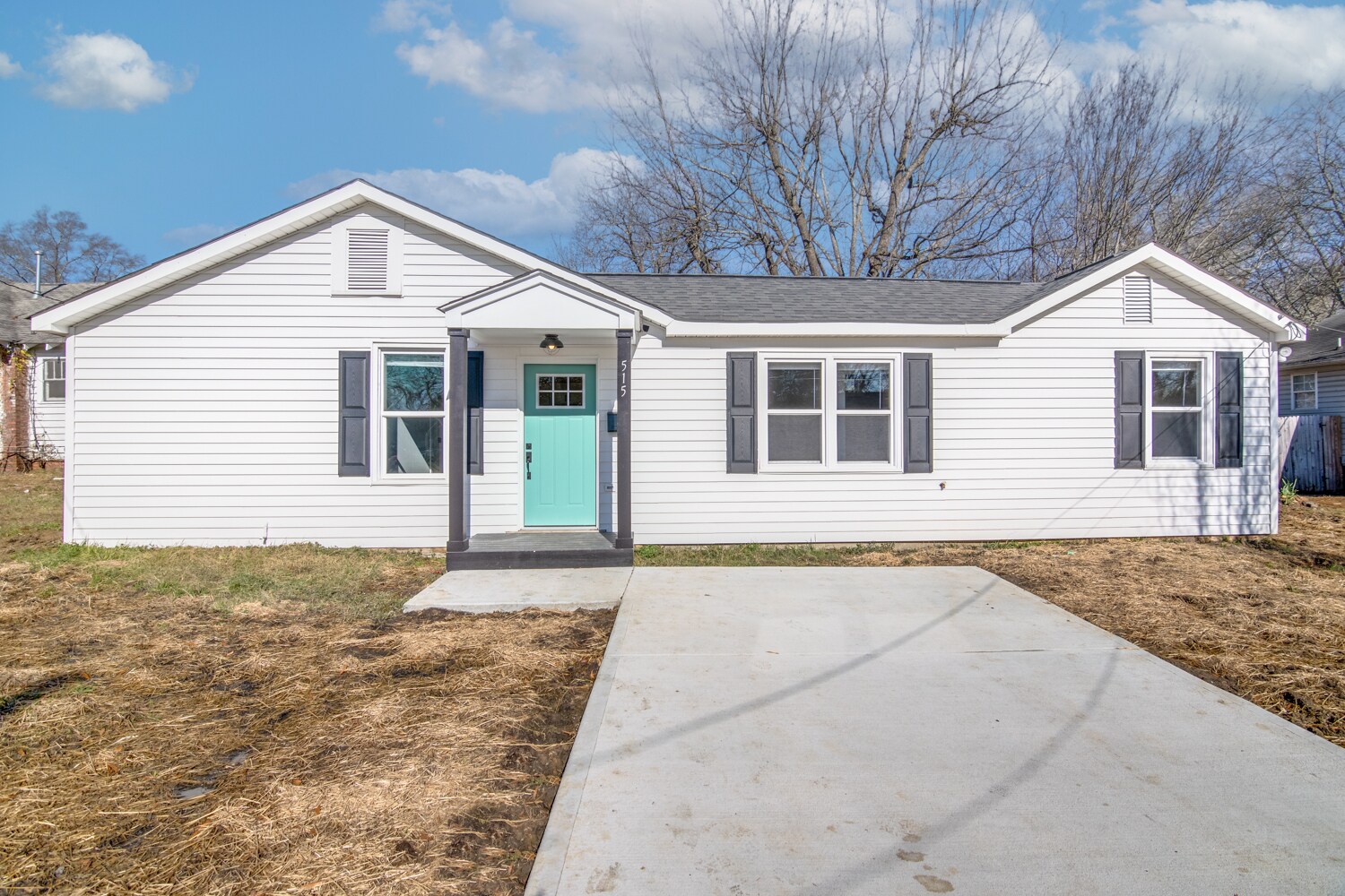 Front Exterior - 515 flint st