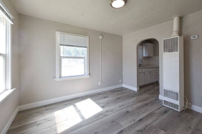 Building Photo - 8644 W 2800 S
