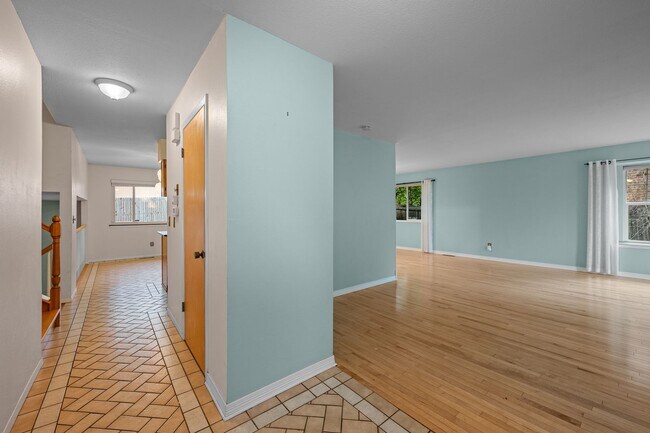 Building Photo - 8022 E Bucknell Pl